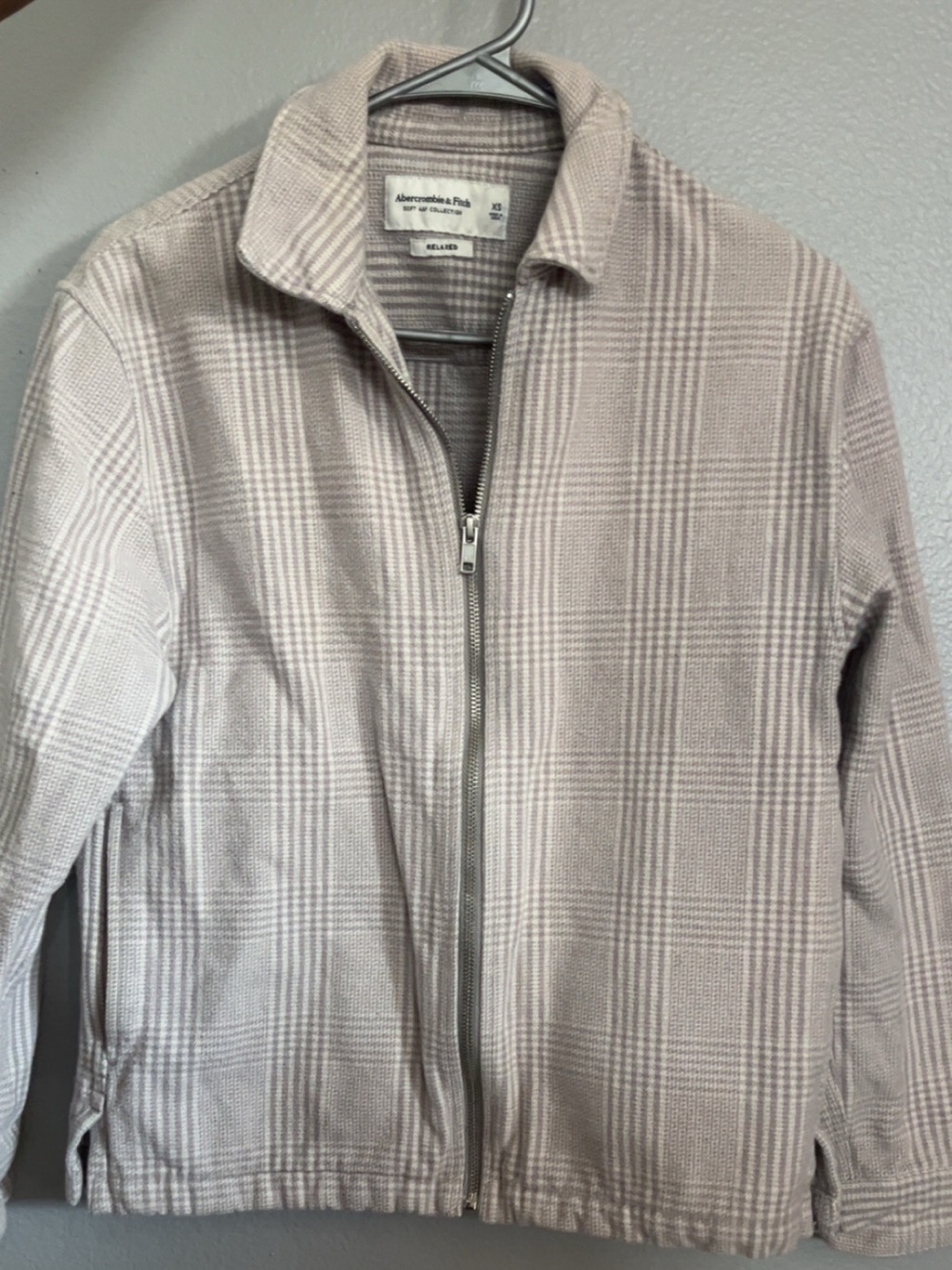 Abercrombie & Fitch Women's Pale Gray Plaid Zip Front Jacket